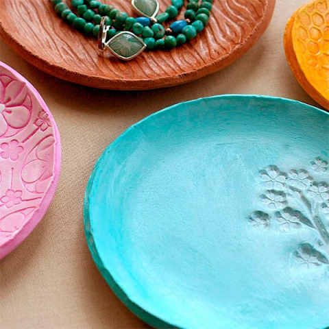 Image of multi-colored trinket dishes